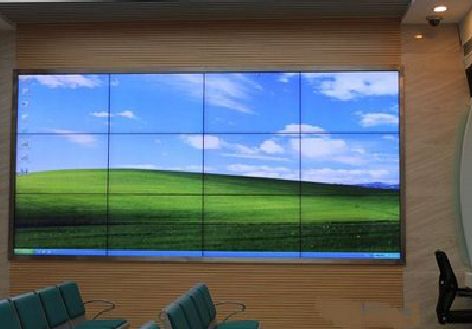 苍溪液晶拼接屏的另类用法。